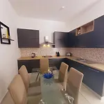 Luxury Penthouse With Private Pool Διαμέρισμα Hamrun
