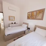 Luxury Penthouse With Private Pool Διαμέρισμα