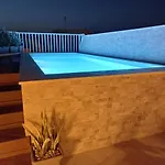 Luxury Penthouse With Private Pool Διαμέρισμα