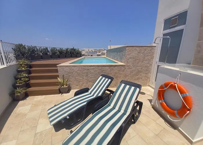 아파트 Luxury Penthouse With Private Pool *