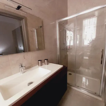 Luxury Penthouse With Private Pool דירה